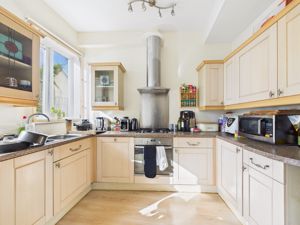 Kitchen- click for photo gallery